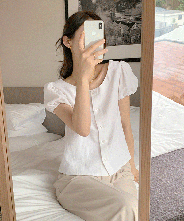 [콩닥!세일도착] 롤라 퍼프 여리핏 블라우스 -  2color♡韓國女裝上衣